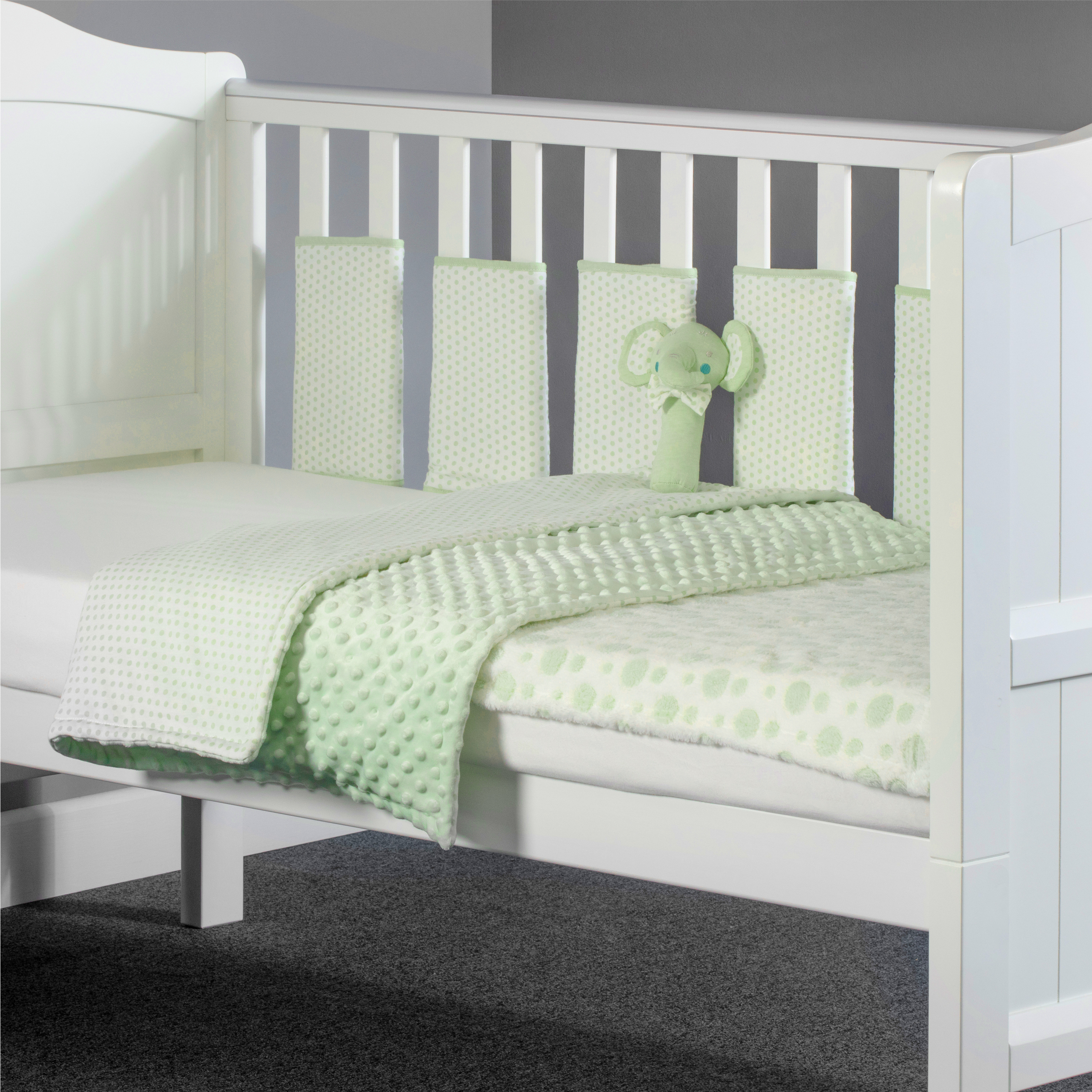Mini Uno Little Ellie Elephant 5 Piece Cot / Cot Bed Quilt, Bumper, Blanket Bedding Set - Sage Spots