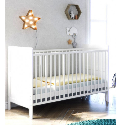 Little Acorns Classic Milano Cot Bed with Deluxe Maxi Mattress - White