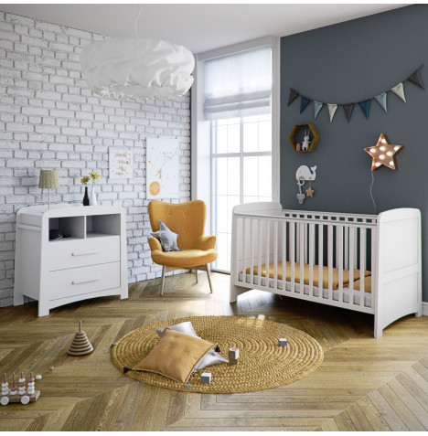 Little Acorns Somerton Cot Bed 3 Piece Nursery Furniture Set with Deluxe Foam Mattress - White
