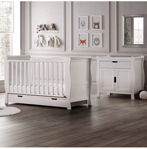 Puggle Prestbury Classic Deluxe Sleigh 5pc Nursery Furniture Set with Drawer & Maxi Air Cool Mattress - White