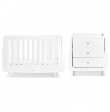 Snuz SnuzKot Mode 4 Piece Cot Bed Nursery Furniture Room Set With Grey Dresser & Free Maxi Air Cool Mattress - White