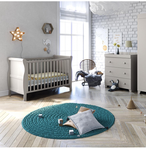 Puggle Alderley Sleigh Cot Bed 4 Piece Nursery Furniture Set With Deluxe 5inch Maxi Air Cool Mattress  - Classic Grey