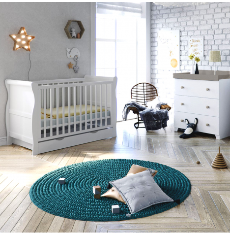 Puggle Alderley Sleigh Cot Bed 5 Piece Nursery Furniture Set With Maxi Air Cool Mattress - White & Grey