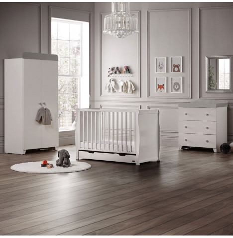 Puggle Chelford Sleigh Cot 6 Piece Nursery Furniture Set With Maxi Air Cool Mattress - White/White & Grey